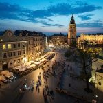 Работа на заводах в Польше: что нужно знать о вакансиях, условиях и зарплате